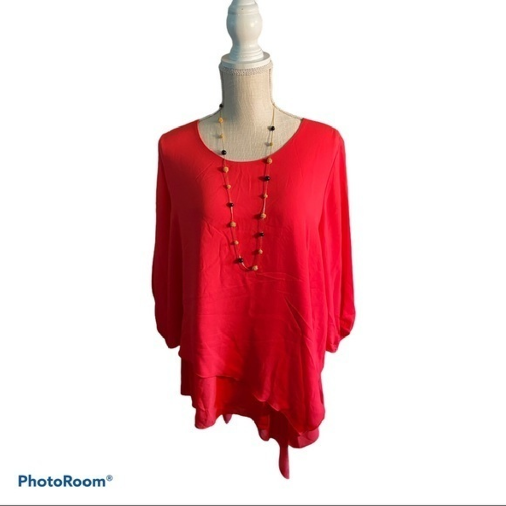 Susan Graver red medium blouse